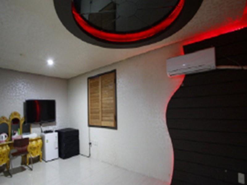 Hotel Queen Busan Exterior photo